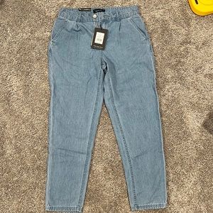 NWT who what wear tapered jeans size 6